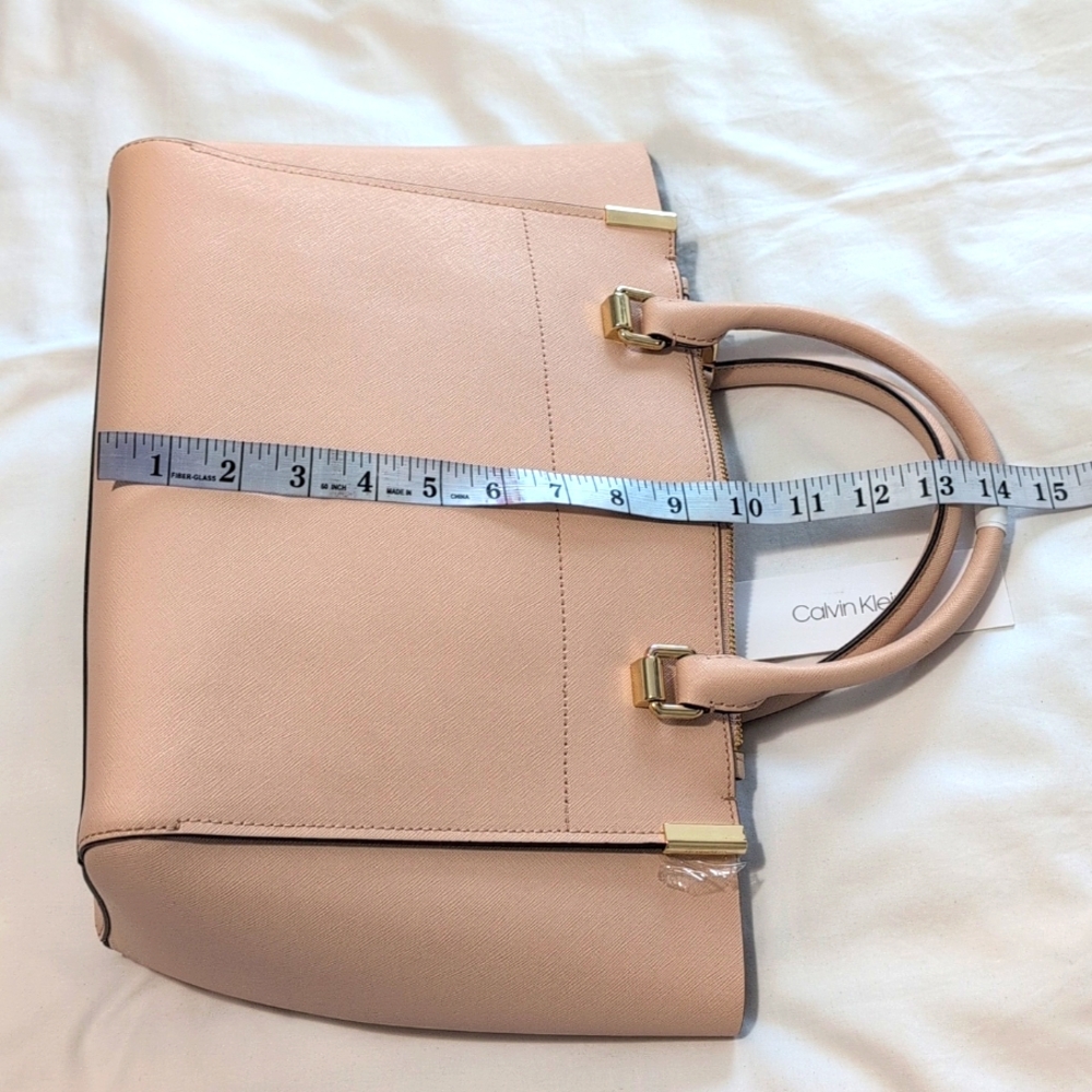 Calvin Klein Raelynn Light Pink  Medium Saffiano Satchel Bag Style: H9AD19DVdt5 - Picture 5 of 13